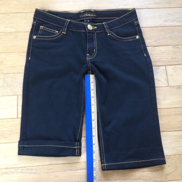 Jean shorts Bermuda length and tank top - Picture 2 of 6